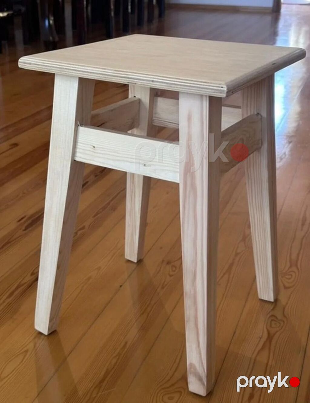 Taxta taburet/kiçik oturacaq – əl işidir - Material: tam ağac (şam — Tabure, Bakı (3)