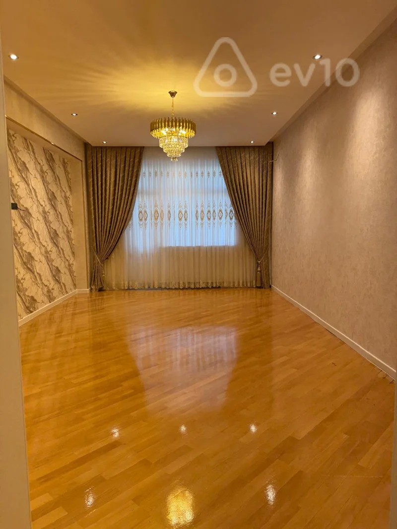 3 otaqlı mənzil, 135 m², Zahid Xəlilov küç — Bakı