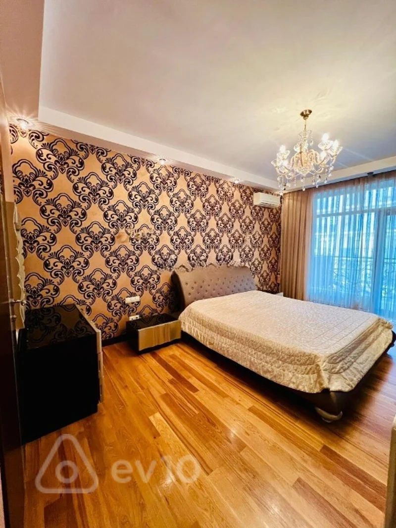 3 otaqlı mənzil, 140 m², Tələt Şıxəliyev küçəsi — kirayə — Mənzil, Bakı (4)