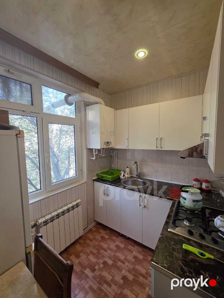 Satılır 2 otaqlı köhnə tikili 55 m² — Mənzil, Bakı (9)