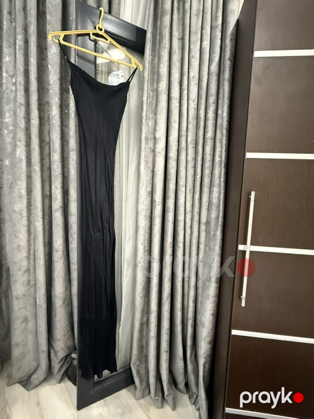İki ədəd qadın donu dəsti 1) Ağ mini don - Spagetti qayışlı, düz — Kostyum, Bakı (2)