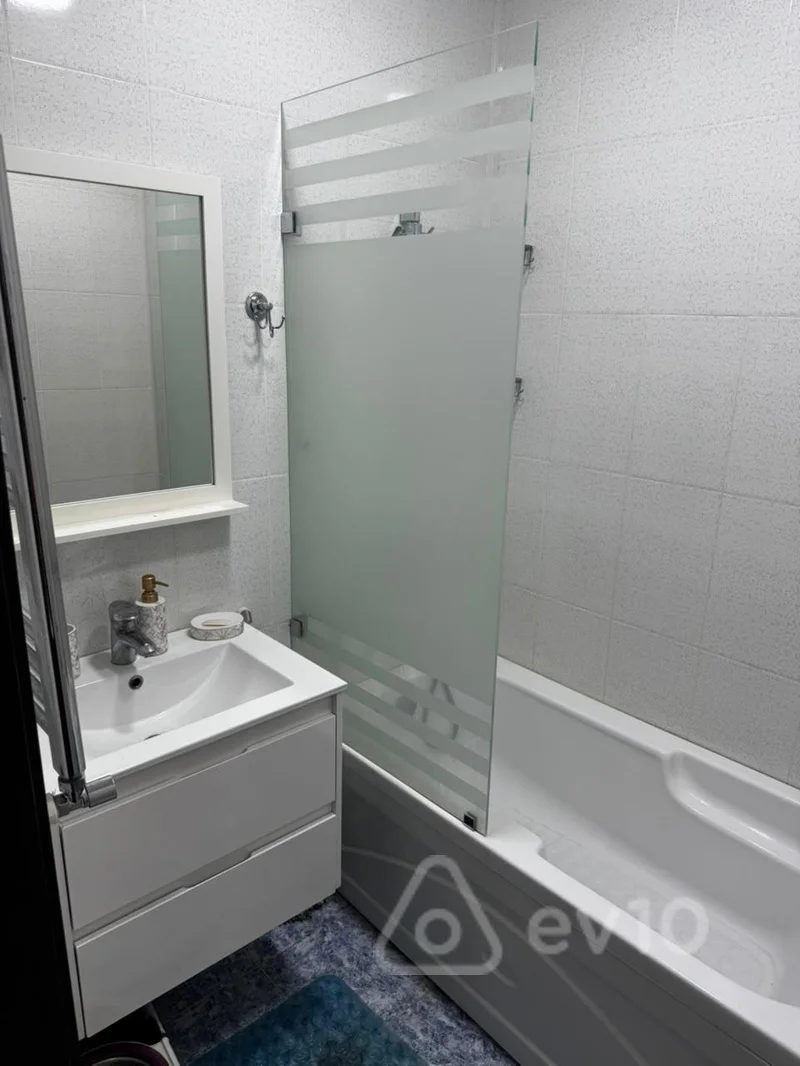 3 otaqlı mənzil, 90 m², Nazim Hikmət küçəsi — kirayə — Mənzil, Bakı (5)