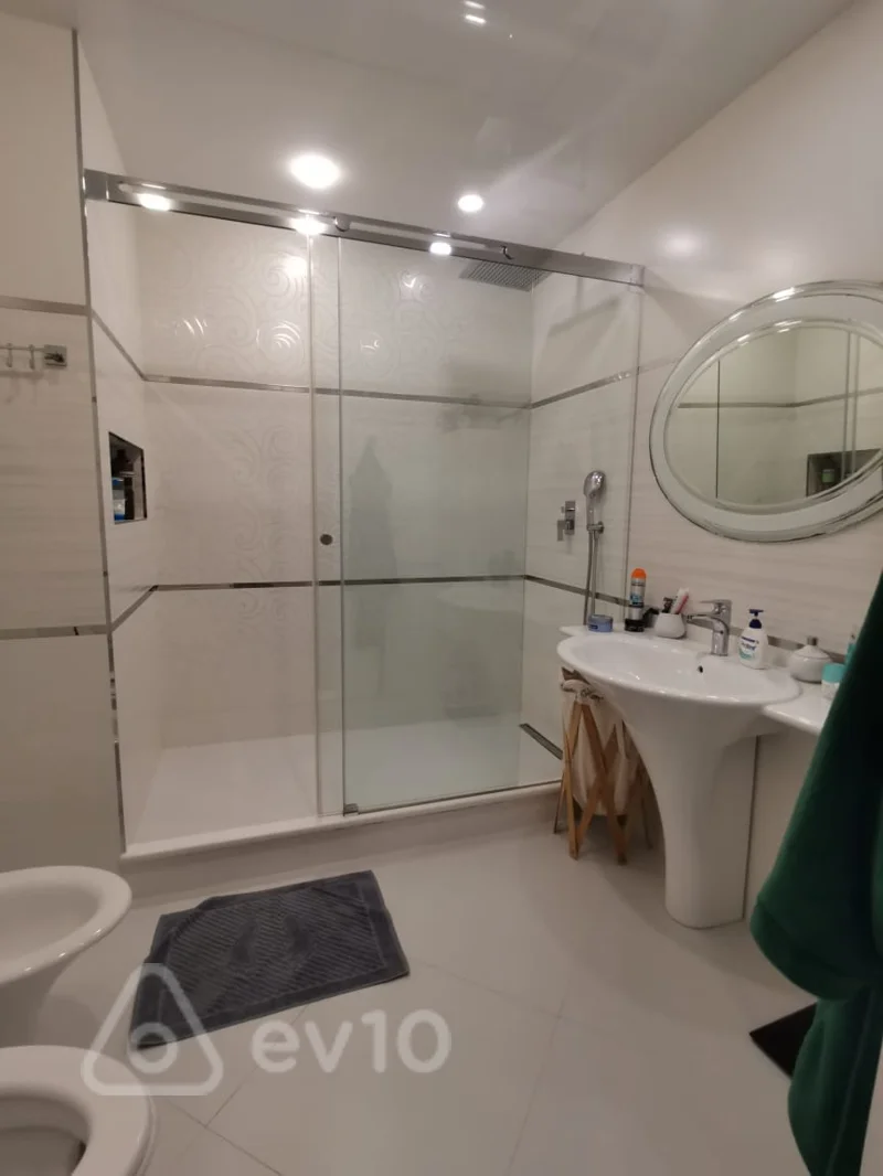 4 otaqlı mənzil, 211 m², Neftçilər — Mənzil, Bakı (4)