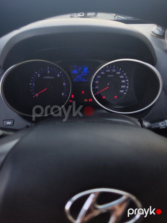 Hyundai Tucson, 2.0 L, 2015 il, 241 000 km — Avtomobillər, Bakı (11)