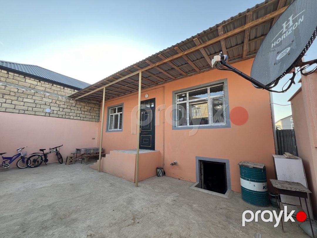 Satılır 4 otaqlı həyət evi/bağ evi 140 m² — Ev, villa, Bakı (2)