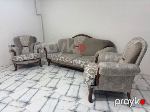 Divan kreslo desti 370 Azn. ünvan Həzi Aslanov Xeyale — Bakı