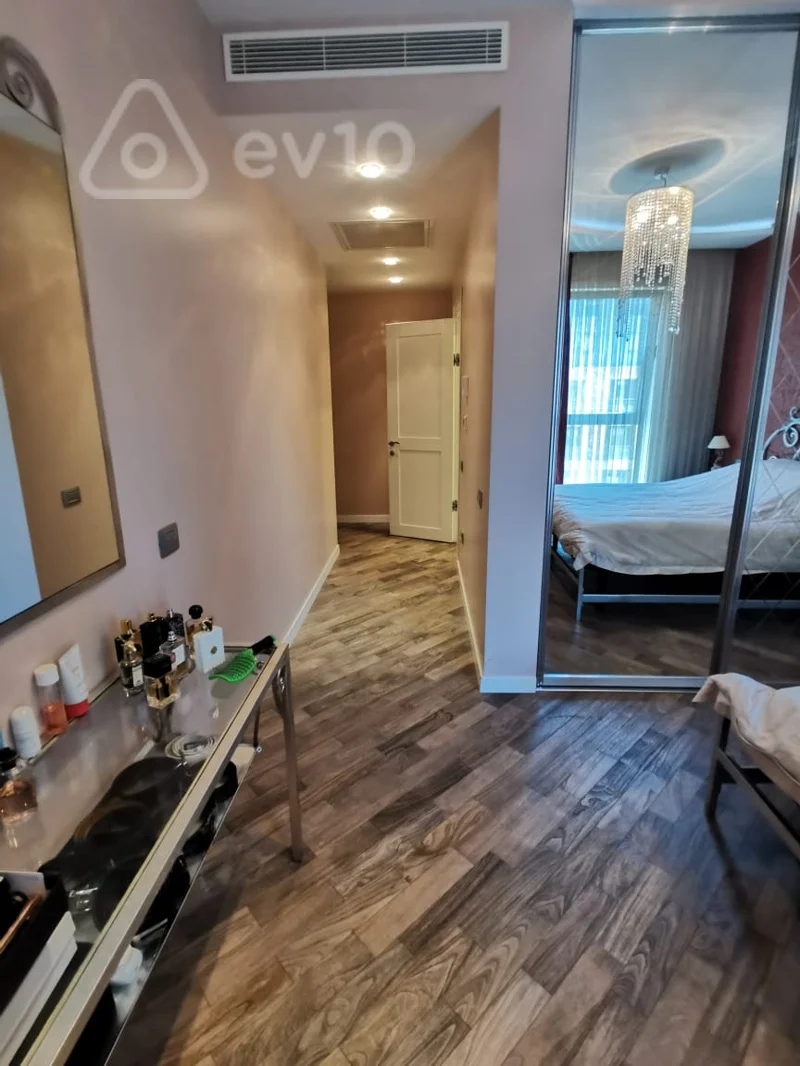 4 otaqlı mənzil, 211 m², Neftçilər — Mənzil, Bakı (3)