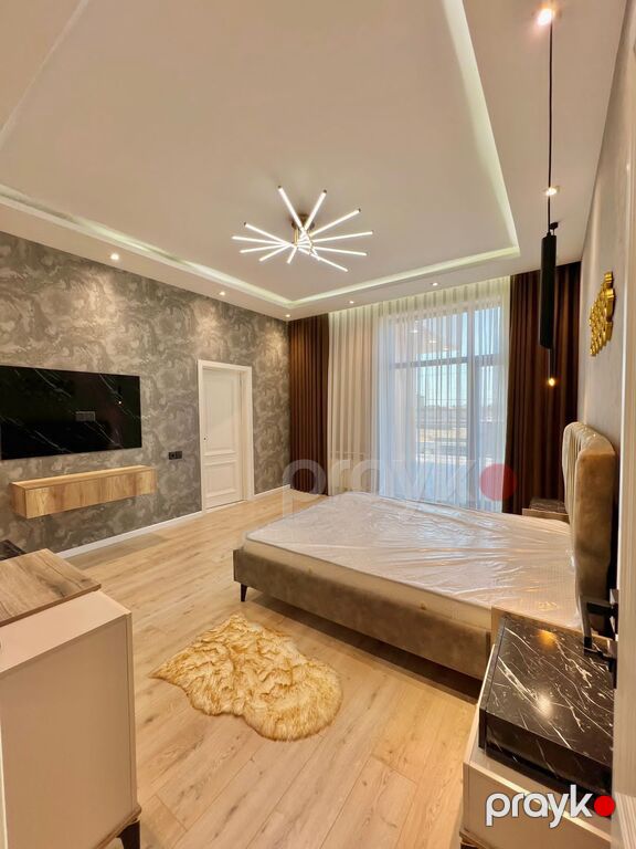 Satılır 4 otaqlı həyət evi/bağ evi 300 m² — Ev, villa, Bakı (9)