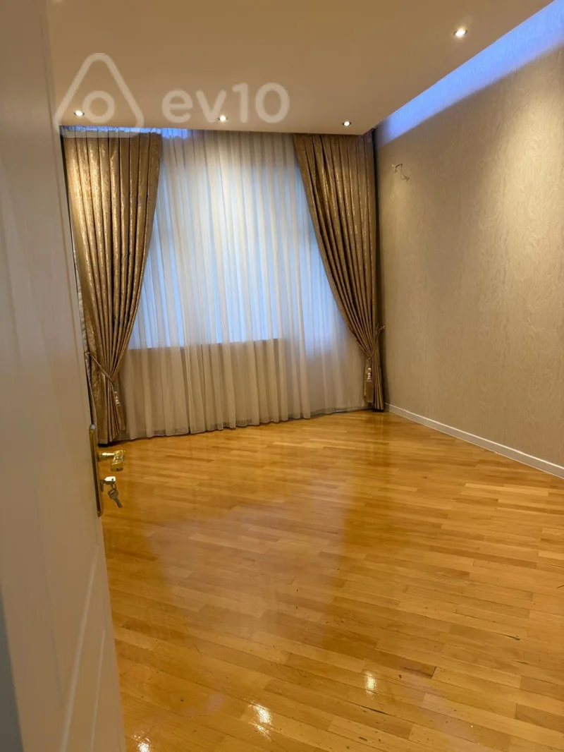3 otaqlı mənzil, 135 m², Zahid Xəlilov küç — Mənzil, Bakı (7)