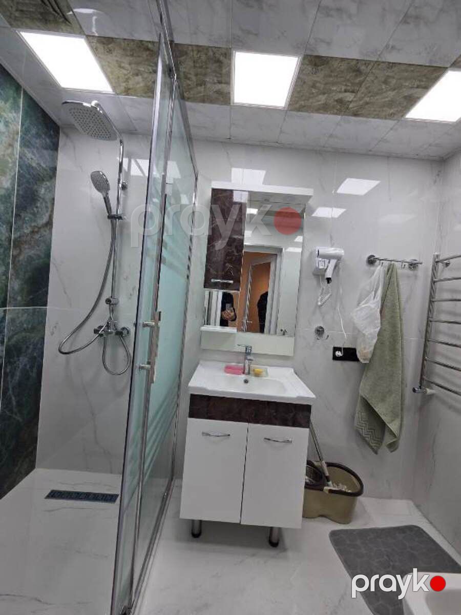 Satılır 2 otaqlı köhnə tikili 56 m² — Mənzil, Bakı (12)