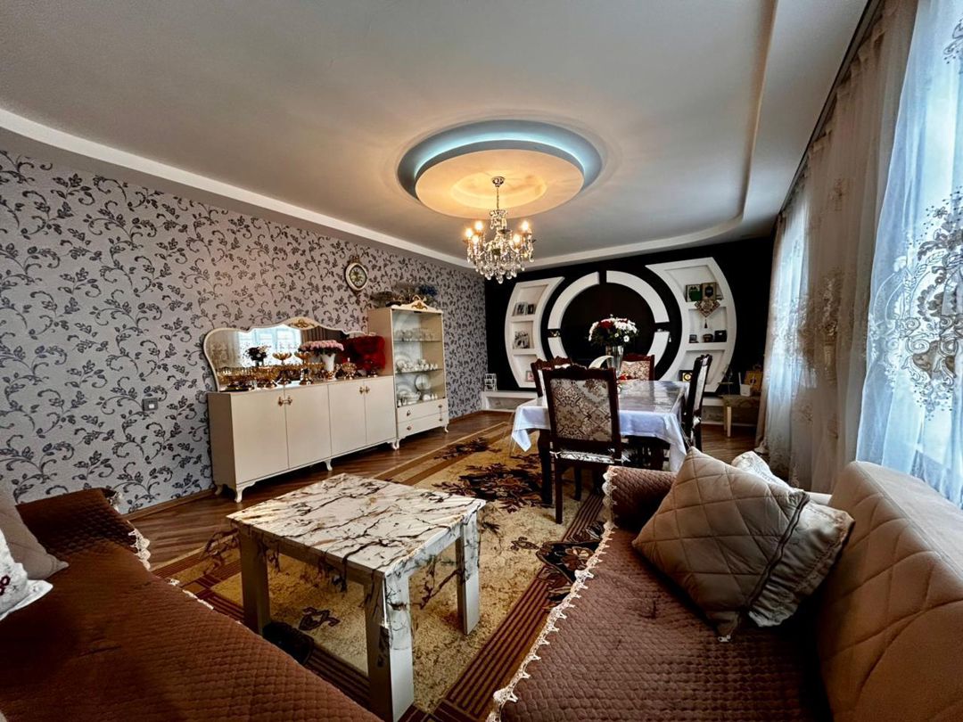 5 otaqlı ev, 250 m², Əli Tağızadə küç — Ev, villa, Bakı (2)