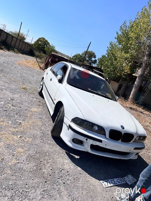 BMW 523, 1997 il — Şəki