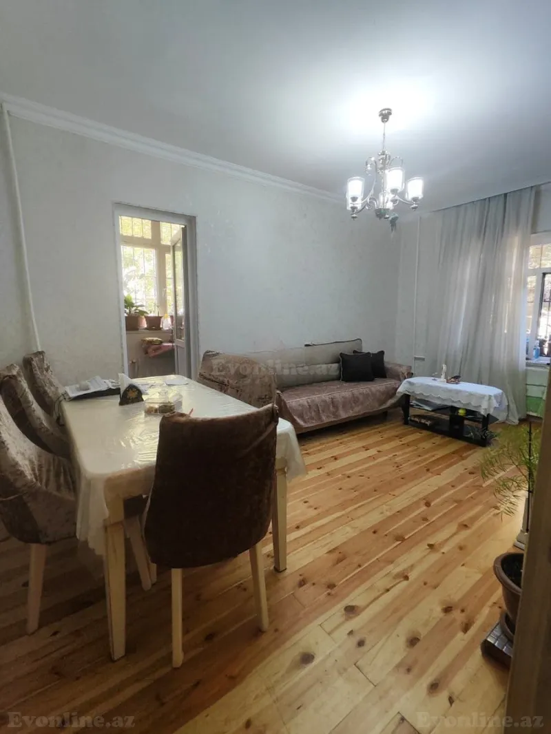 Satılır 2 otaqlı Mənzil Köhnə tikili 492 m² Bakı, Sabunçu r., Bakıxanov — İnvest Home