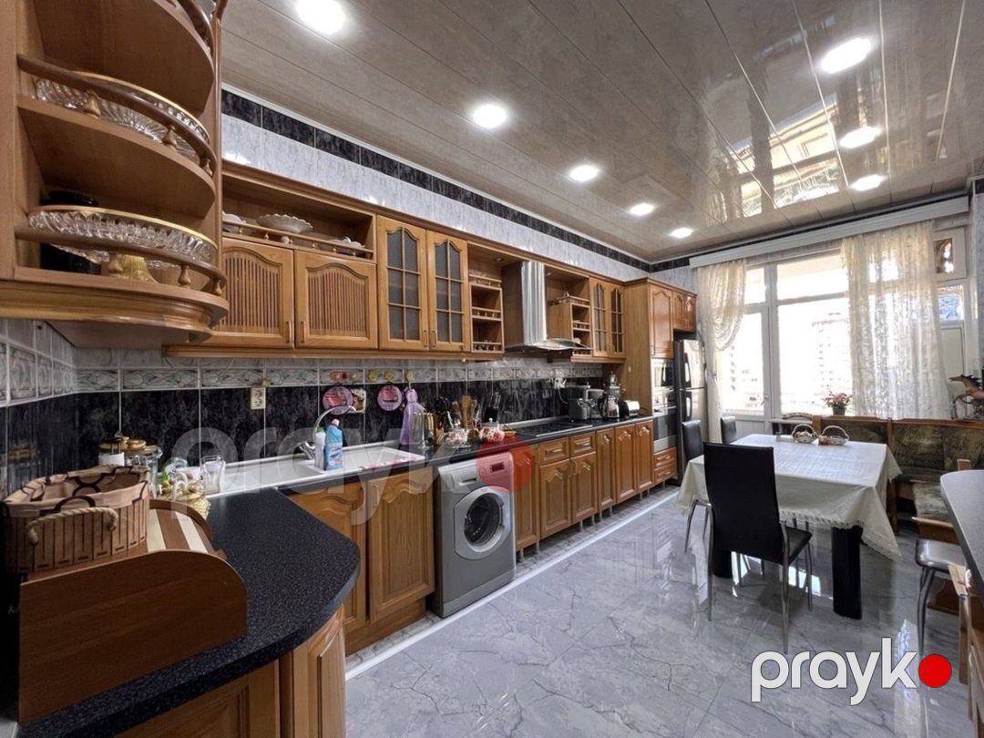 İcarəyə verilir 4 otaqlı yeni tikili 230 m² — Mənzil, Bakı (10)
