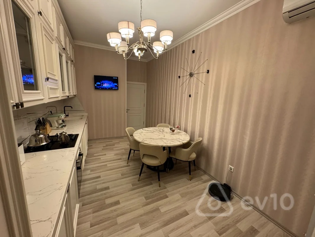 3 otaqlı mənzil, 110 m², Nəsibbəy yusifbəyli — kirayə — Mənzil, Bakı (10)