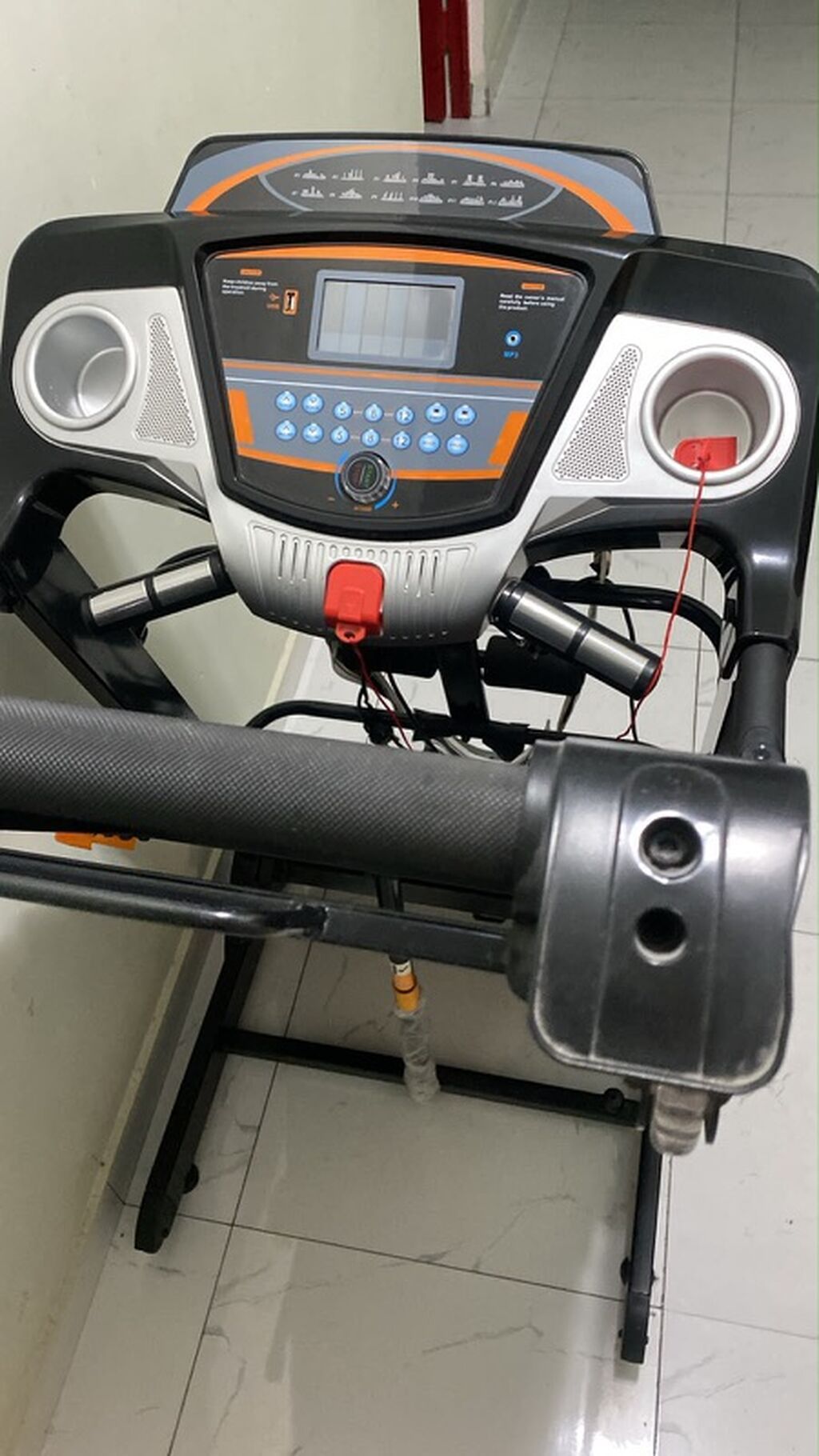 Qaçış trenajoru – Sport model - Güclü elektrik mühərriki ilə evdə — Koşu simulyatorları, Masazır