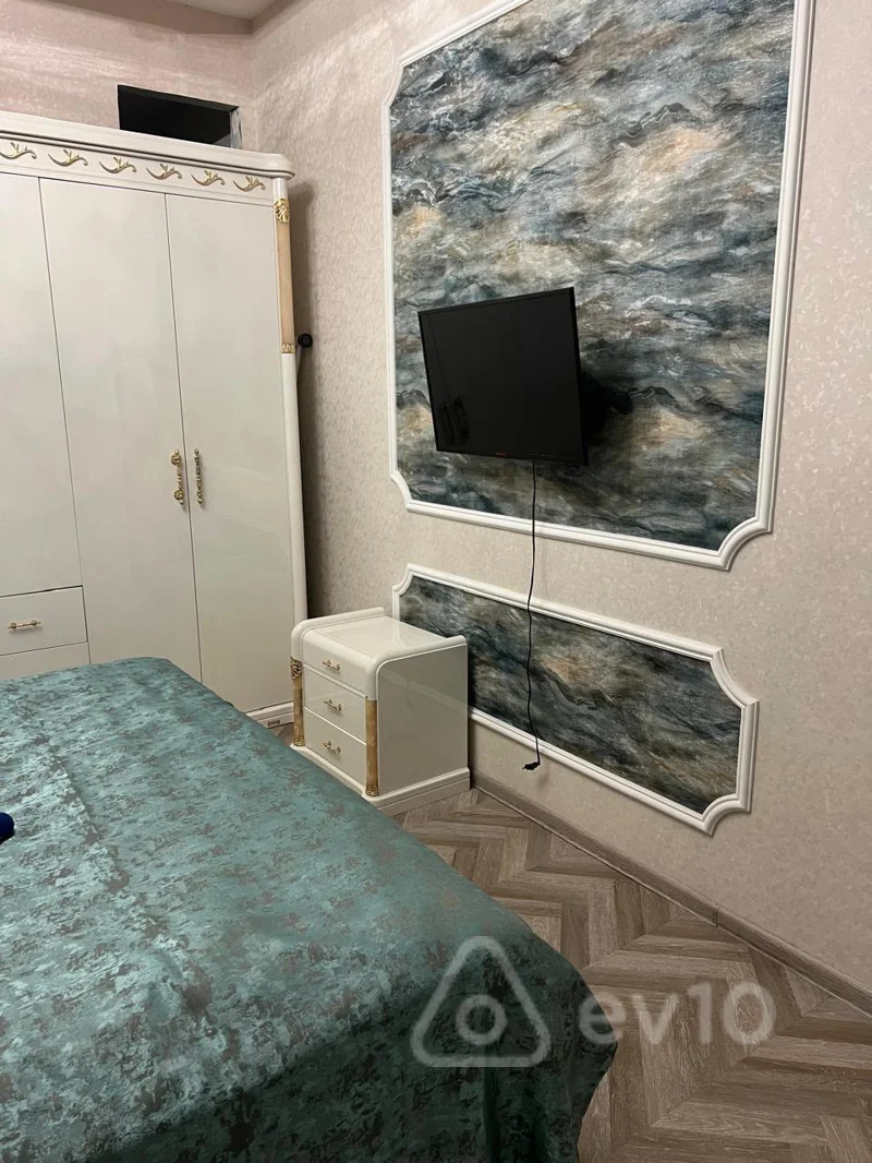 3 otaqlı mənzil, 110 m², grand heyat — kirayə — Mənzil, Bakı (11)