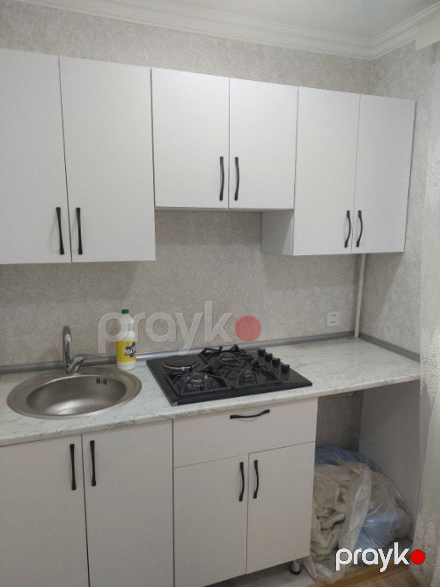 Satılır 1 otaqlı köhnə tikili 45 m² — Mənzil, Bakı (4)
