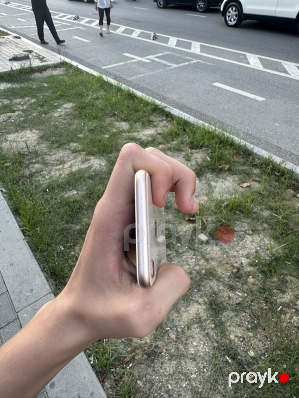 IPhone 8, Qızılı, Barmaq izi — Apple iPhone, Bakı (3)