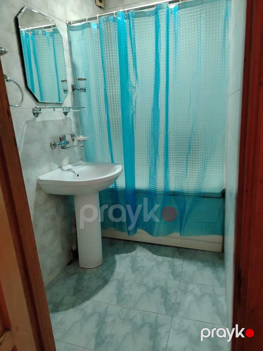 İcarəyə verilir 3 otaqlı köhnə tikili 80 m² — Mənzil, Bakı (2)