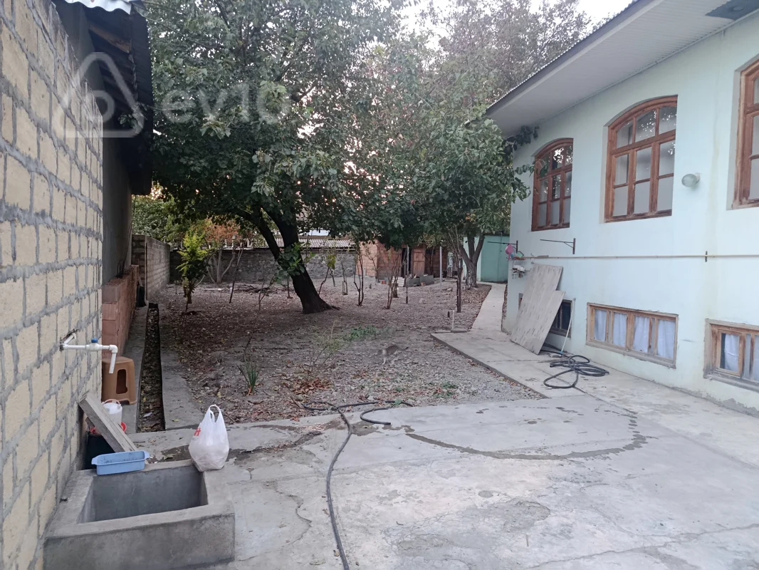 4 otaqlı həyət evi, 200 m², Muxtar hacıyev 24, Şəki — Ev, villa, Şəki (5)