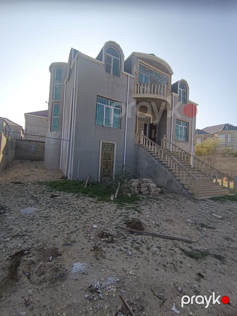 Satılır 5 otaqlı həyət evi/bağ evi 350 m² — Bakı