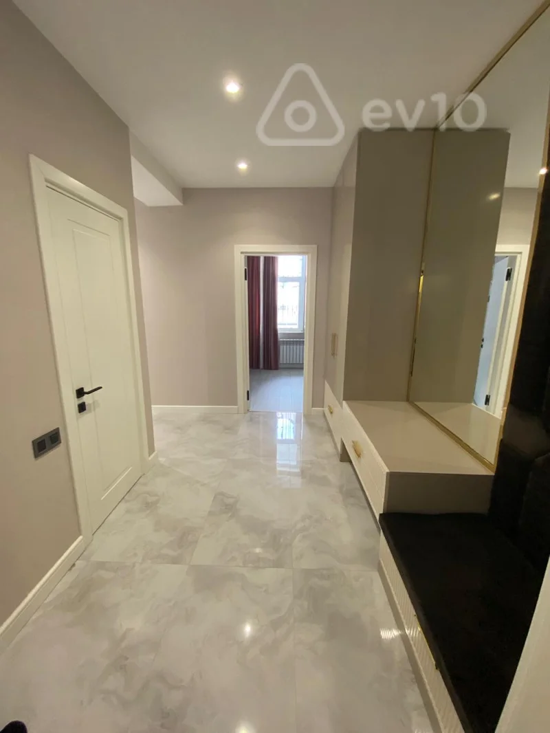 3 otaqlı mənzil, 100 m², 8 noyabr prospekti — kirayə — Mənzil, Bakı (12)