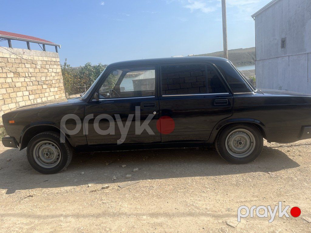 Lada (VAZ) 2107, 1.6 L, 2011 il, 200 000 km — Avtomobillər, Bakı (8)