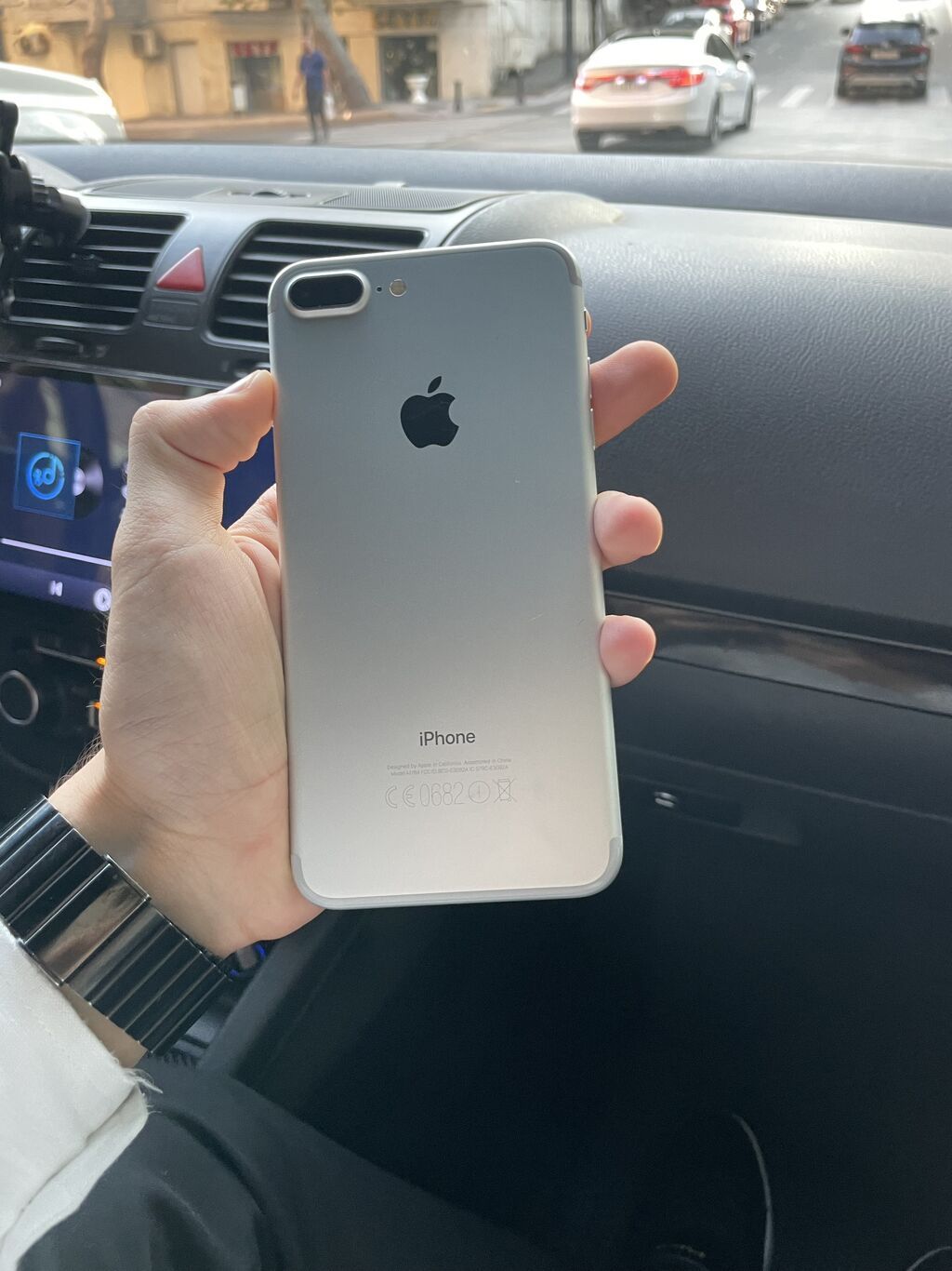 IPhone 7 Plus, 32 GB, Gümüşü, Barmaq izi — Apple iPhone, Bakı