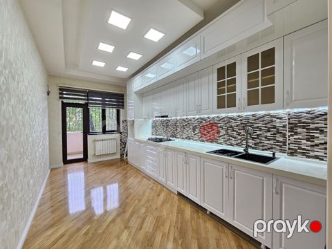 Satılır 3 otaqlı yeni tikili 125 m² — Bakı
