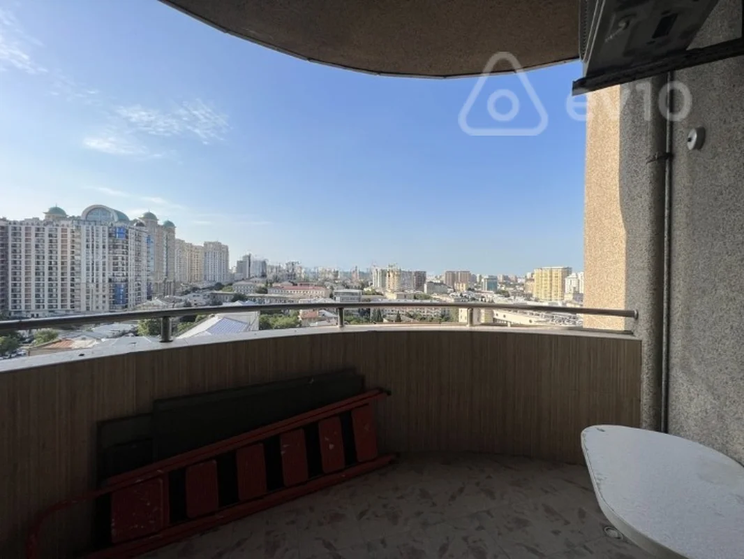 3 otaqlı mənzil, 110 m², Kazım Kazımzadə — Mənzil, Bakı (7)