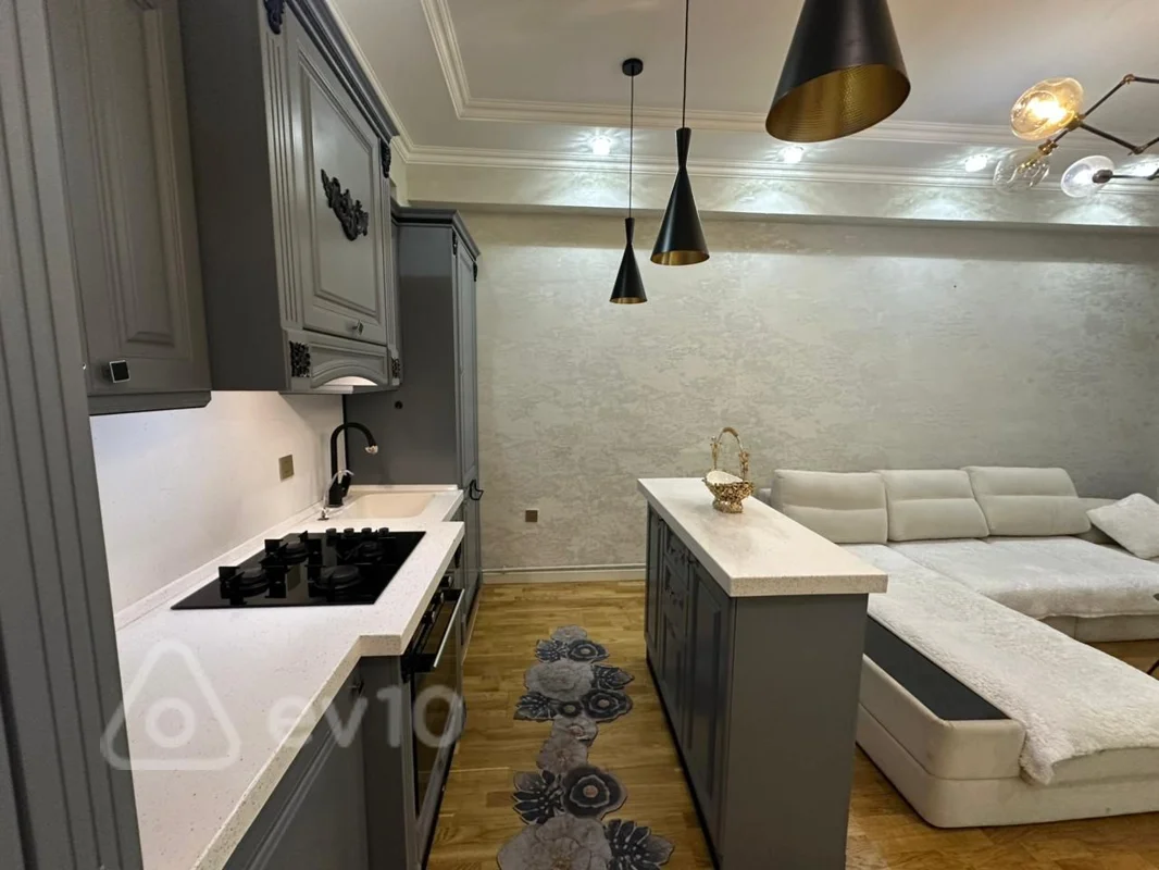 3 otaqlı mənzil, 80 m², Süleyman Sani Axundov küçəsində, 8-ci mikrorayon ərazisində Azadlıq metrosunun çıxışında — kirayə — Mənzil, Bakı (2)