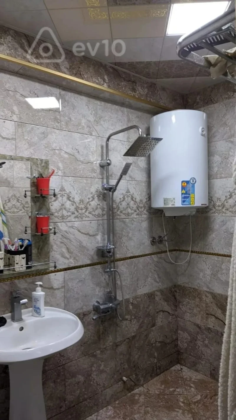 2 otaqlı mənzil, 50 m², Bakı, Köhnə Günəşli 35-ci polis idaresinin yaxinligi — Mənzil, Bakı (8)
