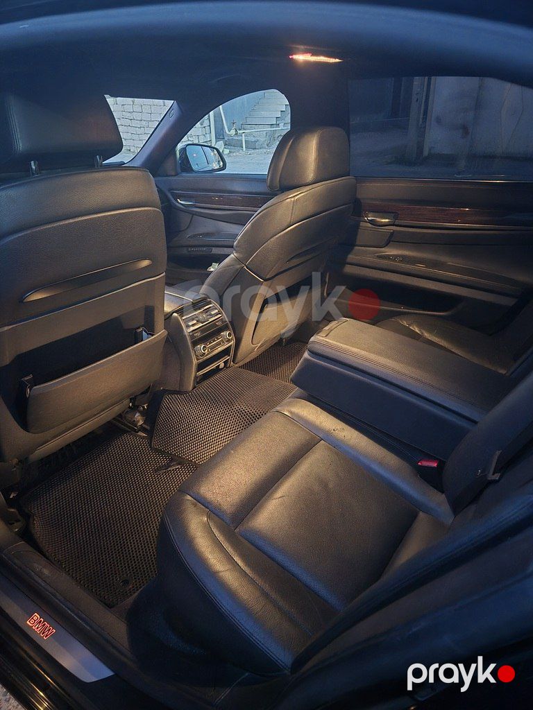 BMW 750, 4.4 L, 2010 il, 288 095 km — Avtomobillər, Bakı (10)