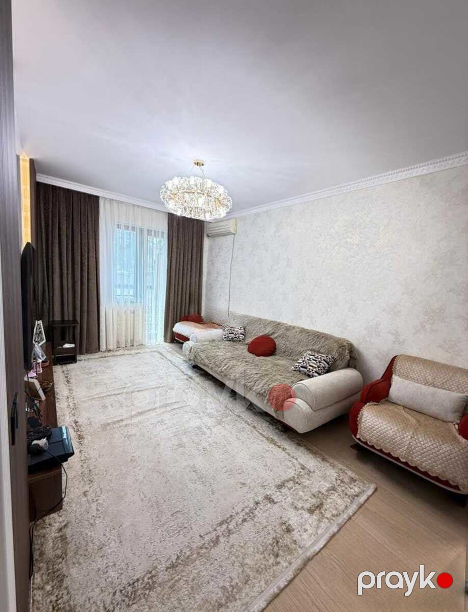 Satılır 4 otaqlı köhnə tikili 110 m² — Mənzil, Bakı (9)