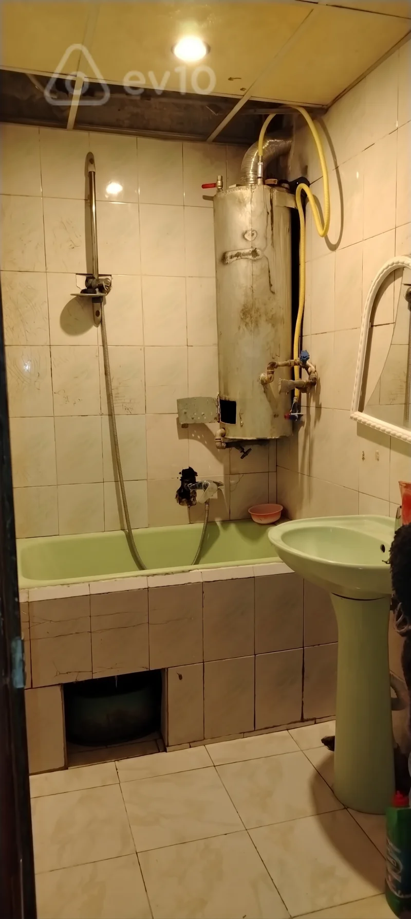 2 otaqlı mənzil, 70 m², Bakı, Lütfizadə küçəsi, ev 10 — Mənzil, Bakı (8)