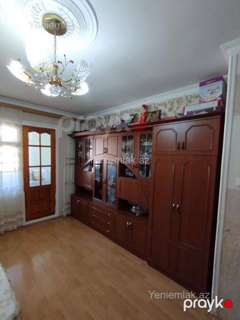 Satılır 1 otaqlı Bina evi menzil (Köhnə tikili), 48 m², 6-cı mikrorayon — Sumqayıt