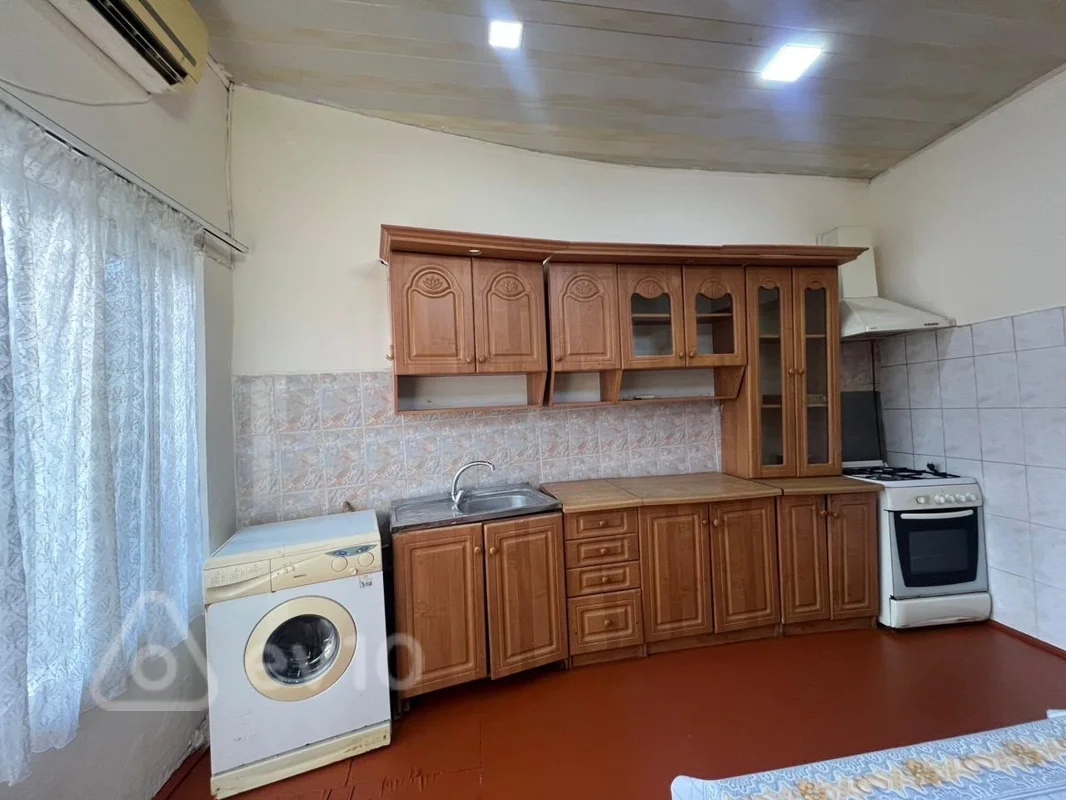 1 otaqlı həyət evi, 40 m², Nizami M — kirayə — Bakı