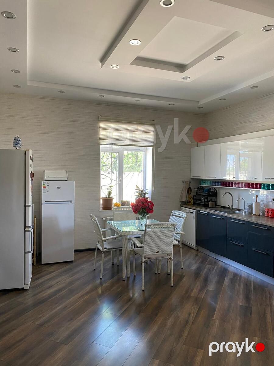 Satılır 5 otaqlı həyət evi/bağ evi 280 m² — Ev, villa, Bakı (9)