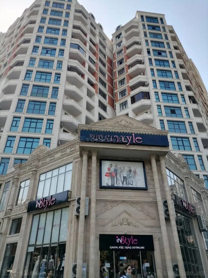 Satılır 3 otaqlı Mənzil Yeni tikili 125 m² Bakı, Nərimanov r., Nəriman Nərimanov m