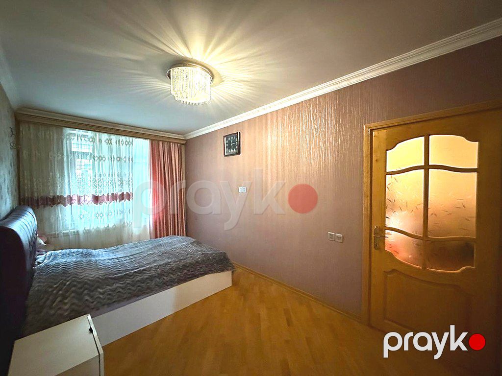 Satılır 4 otaqlı köhnə tikili 100 m² — Mənzil, Bakı (7)
