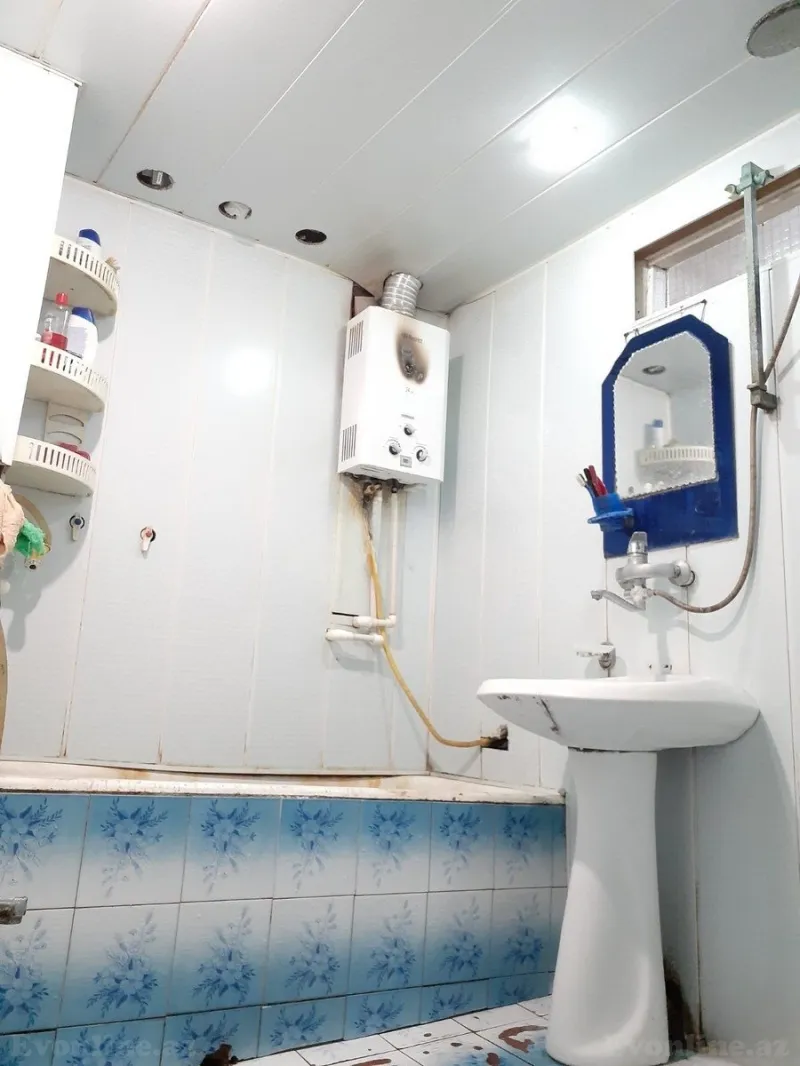 Satılır 2 otaqlı Mənzil Köhnə tikili 52 m² Bakı, Suraxanı r., Yeni Günəşli — Mənzil, Bakı (8)