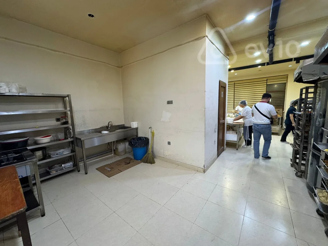 8 otaqlı həyət evi, 1000 m², Şərq küç — Bakı