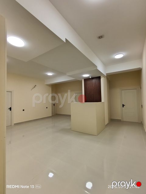 İcarəyə verilir obyekt 270 m² — Xırdalan