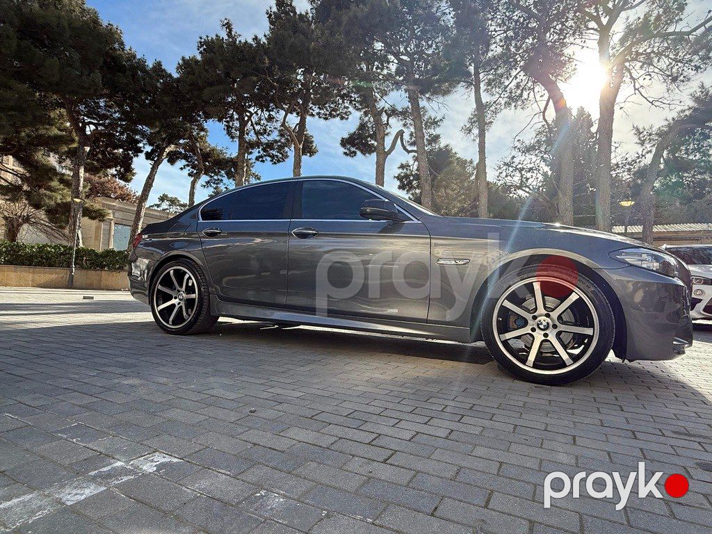BMW 528, 2.0 L, 2014 il, 400 000 km — Avtomobillər, Yevlax (6)