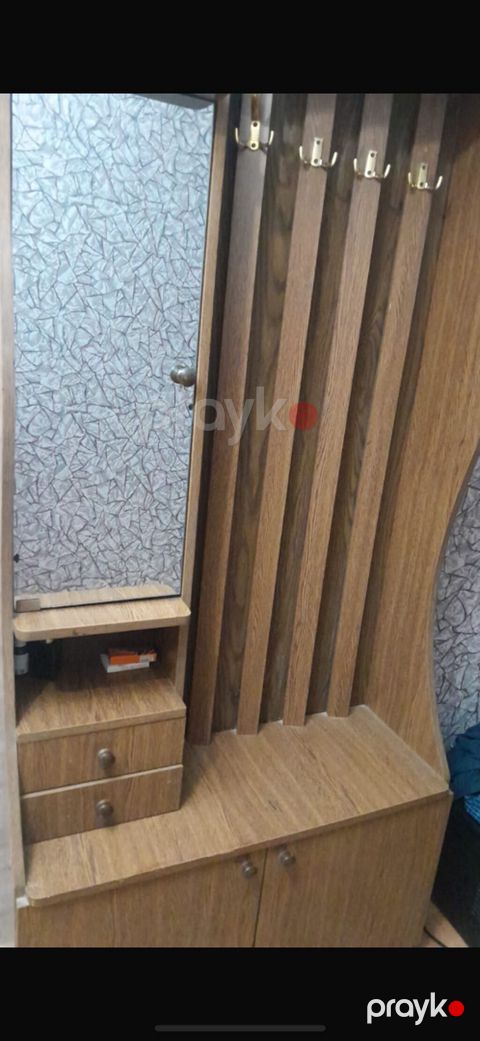 Dəhliz üçün paltar asan skaf satılır — Bakı