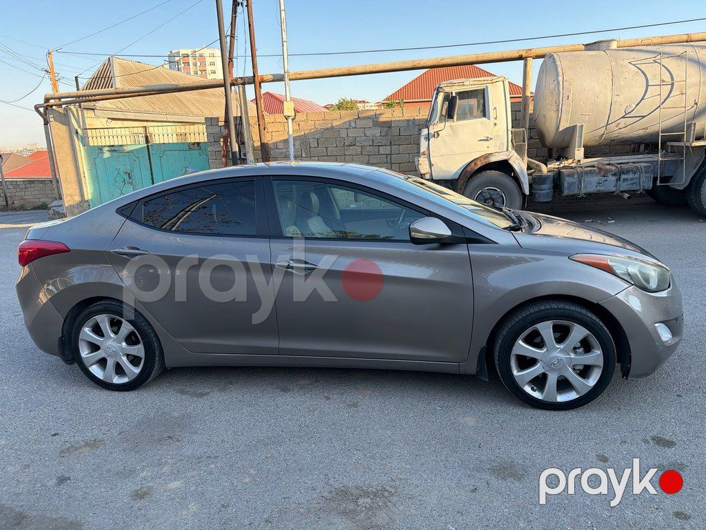 Hyundai Elantra, 1.8 L, 2013 il, 284 431 km — Avtomobillər, Bakı (3)
