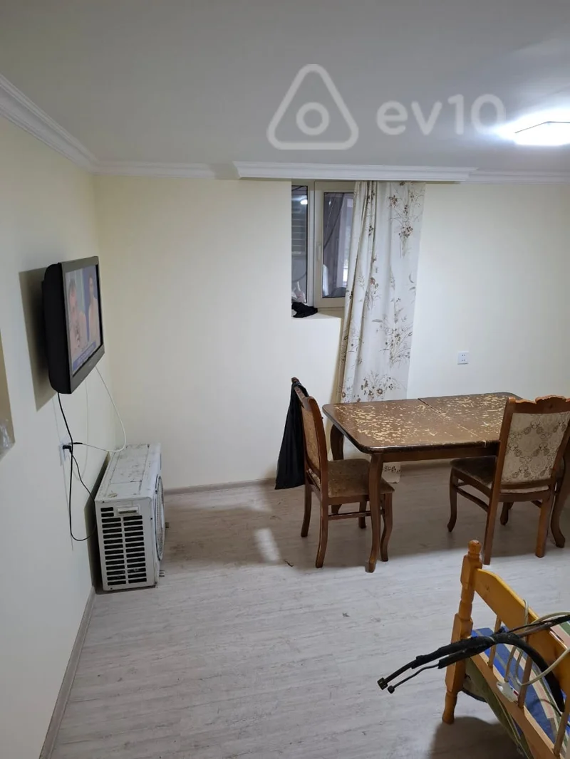 1 otaqlı həyət evi, 35 m², Nizami m.st, İ,ismçayilov küçesi 32 — Ev, villa, Bakı (7)