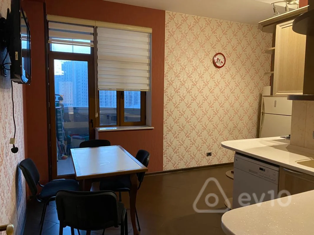 4 otaqlı mənzil, 210 m², Kazım Kazımzadə — kirayə — Mənzil, Bakı (4)