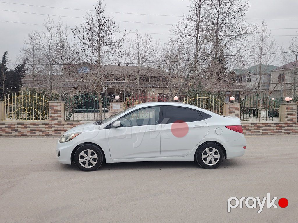 Hyundai Accent, 1.6 L, 2017 il, 386 000 km — Avtomobillər, Bakı (4)